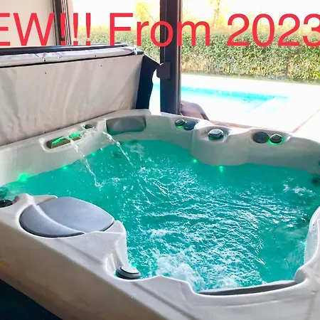 Luxury Hedone With Heated Pool, Welness And Playground *