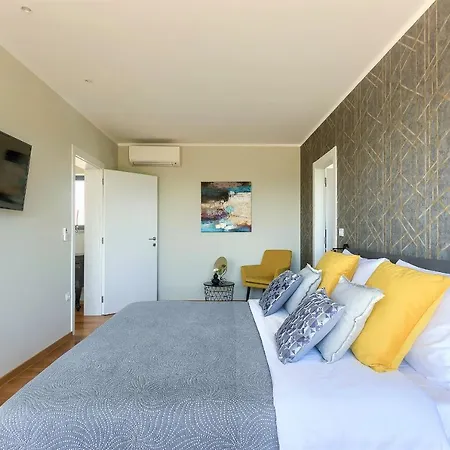 Villa Luxury Hedone With Heated Pool, Welness And Playground *