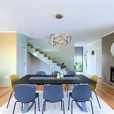 Luxury Hedone With Heated Pool, Welness And Playground * Rakalj